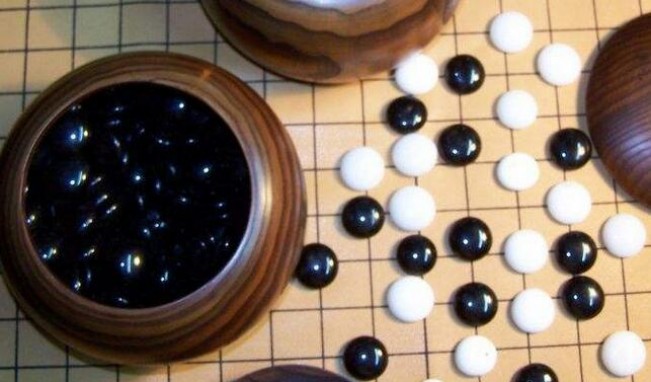 AlphaGo將與柯潔圍棋對決，然人機(jī)大戰(zhàn)不再有科學(xué)意義
